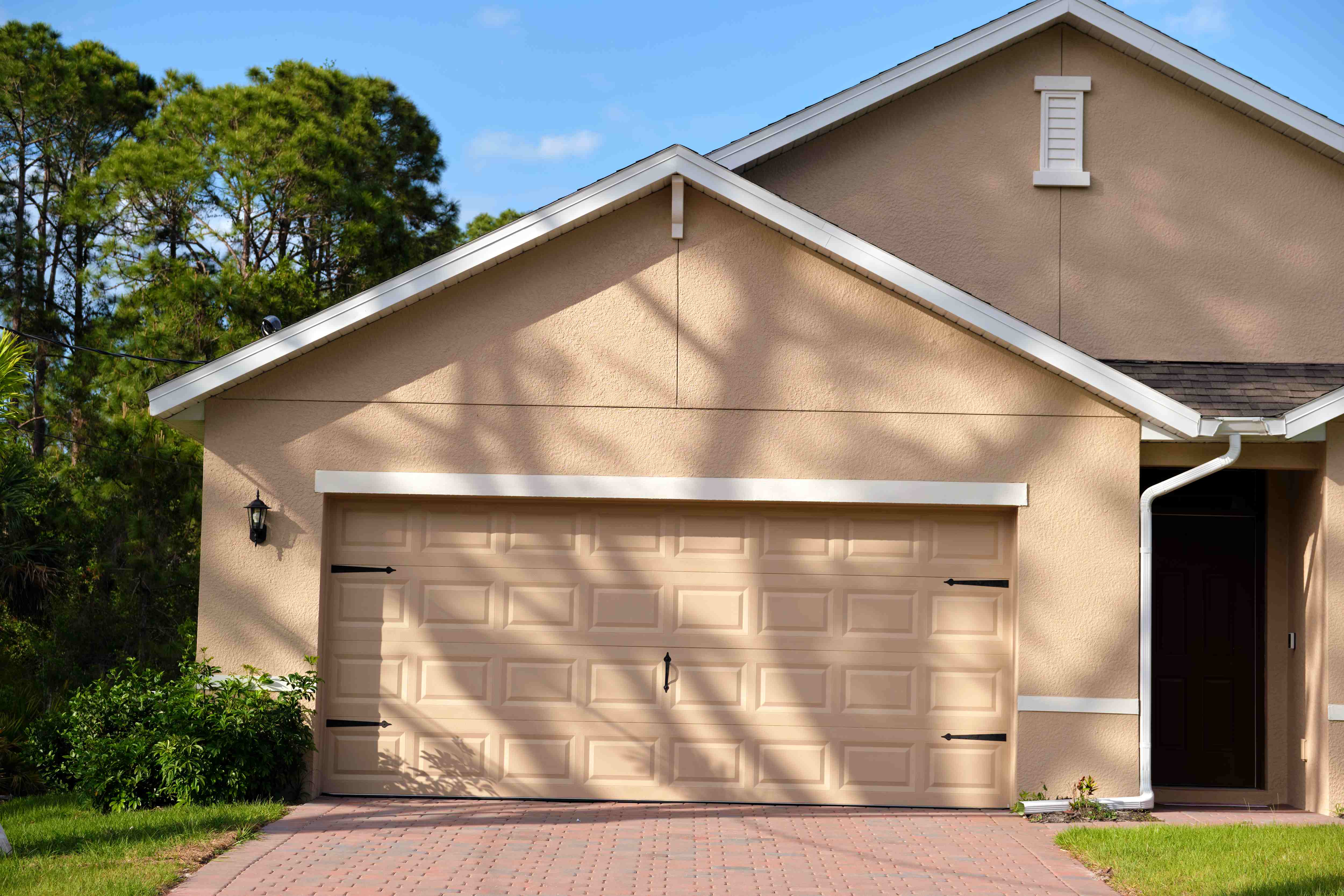 2023 Garage Door Trends image 2023 Garage Door Trends 2023 Garage Door Trends